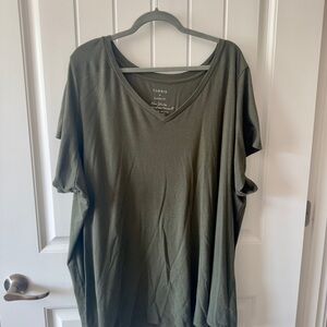 Torrid - Classic Fit V-Neck Tee - Olive
